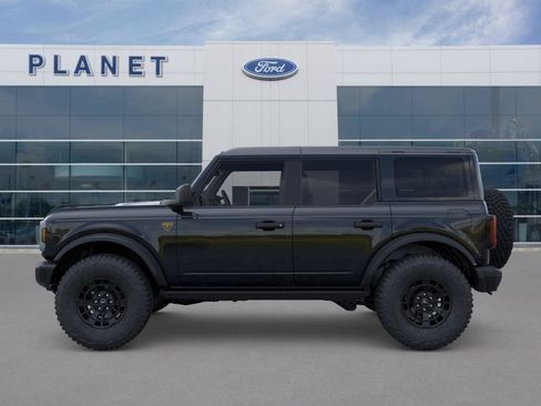 New 2026 Ford Bronco Badlands AWD/4WD image 3