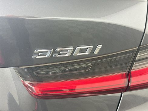 Used 2021 BMW 330i xDrive 330i xDrive image 29
