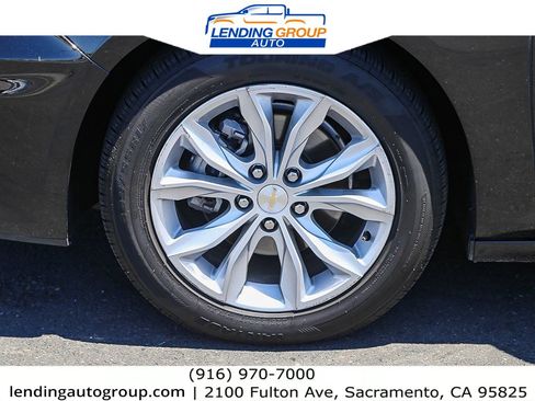 Used 2023 Chevrolet Malibu LT FWD image 9