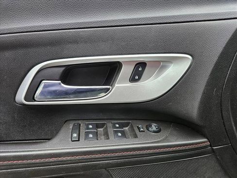 Used 2014 Chevrolet Equinox LT image 9