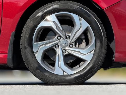 Used 2019 Honda Accord EX image 21