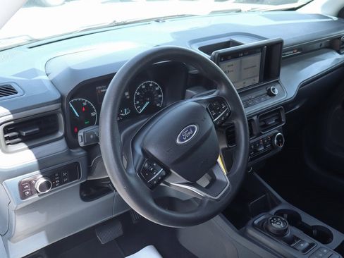 Used 2023 Ford Maverick XL image 17