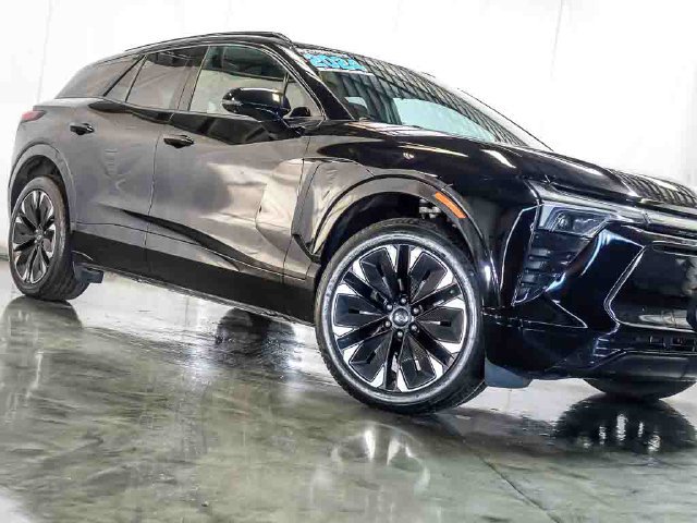 Certified 2024 Chevrolet Blazer EV RS AWD/4WD image 5