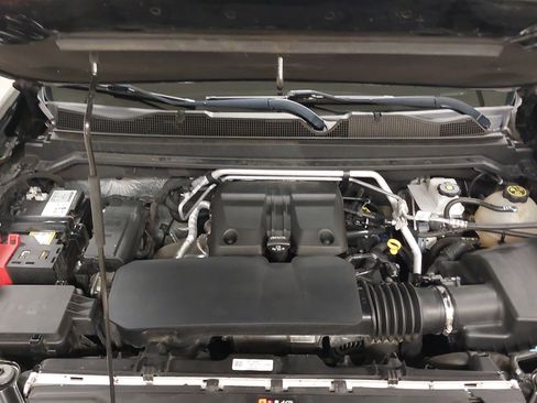 Used 2023 Chevrolet Colorado Z71 w/ Z71 Convenience Package 2 image 29