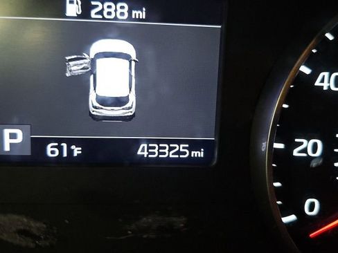 Certified 2023 Kia Seltos LX image 18