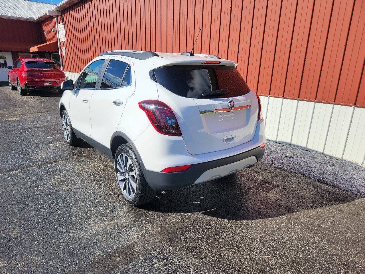 Used 2022 Buick Encore Preferred w/ Safety Package AWD/4WD image 5