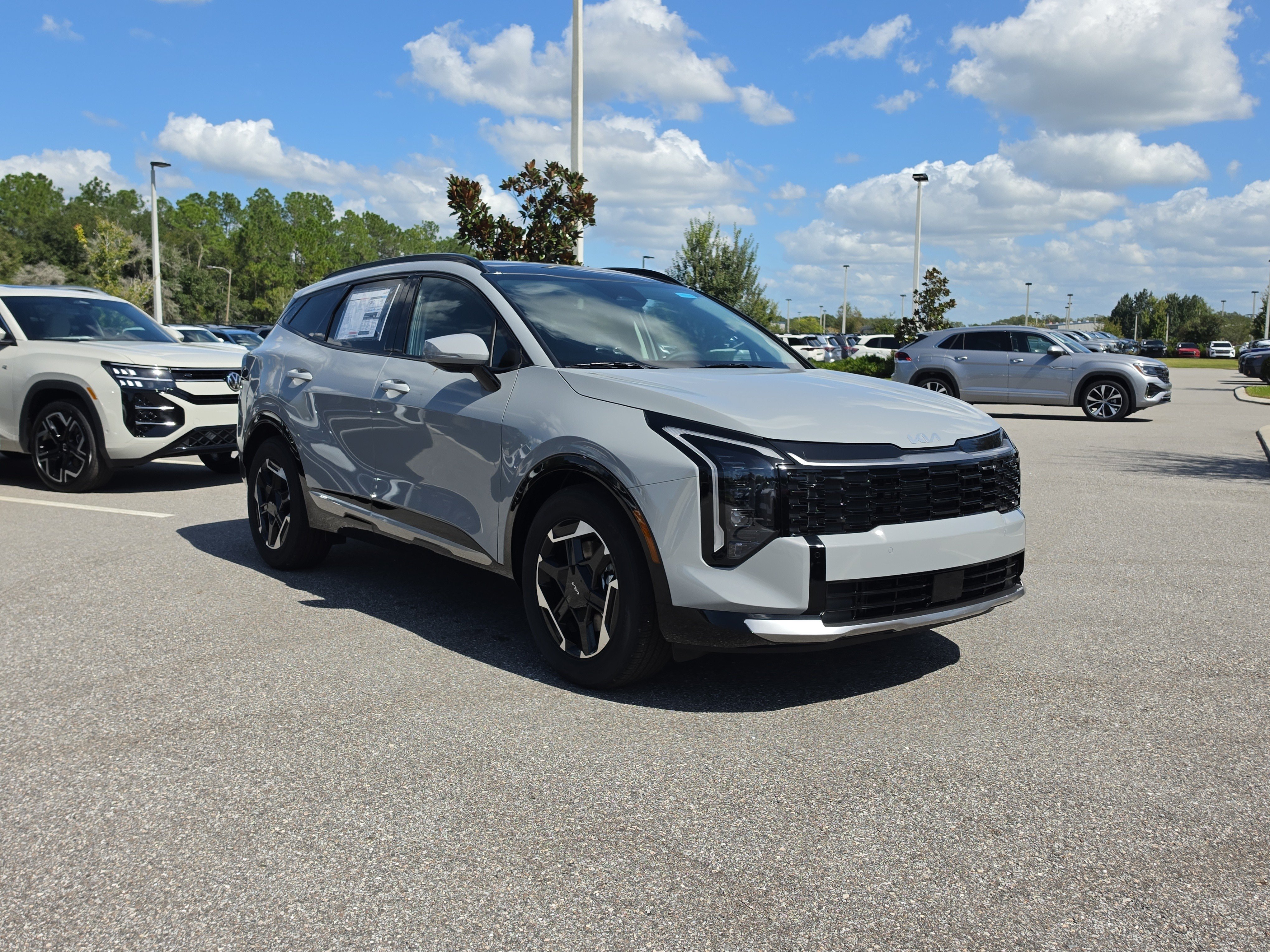 New 2027 Kia Sportage SX FWD image 2