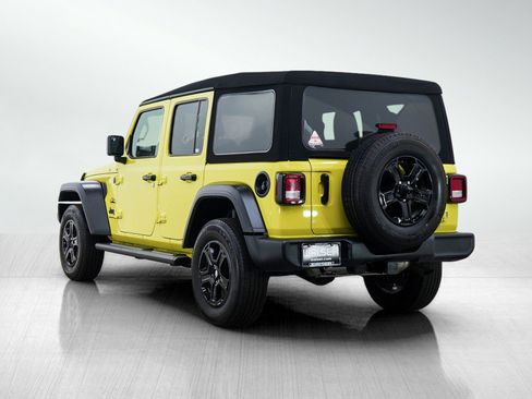 Used 2023 Jeep Wrangler Sport S AWD/4WD image 3