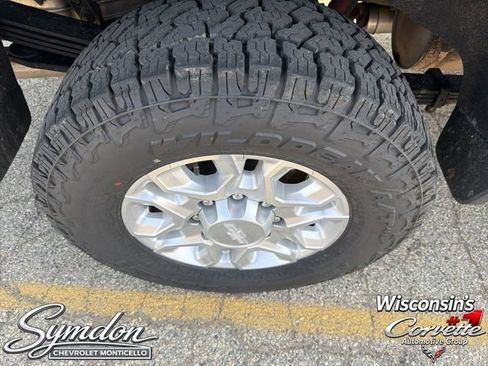 Used 2020 Chevrolet Silverado 2500 LTZ w/ LTZ Convenience Package AWD/4WD image 25