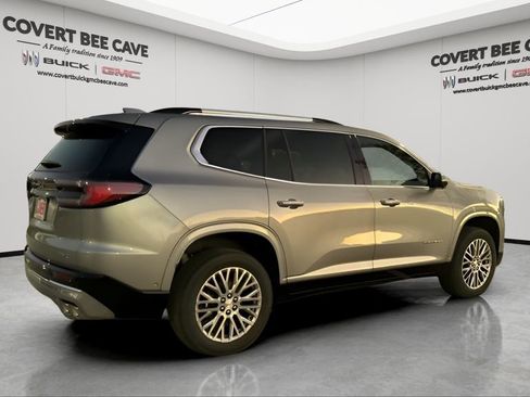 New 2026 GMC Acadia Denali w/ Super Cruise Package image 10