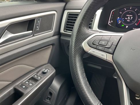 Used 2023 Volkswagen Atlas SEL R-Line image 18