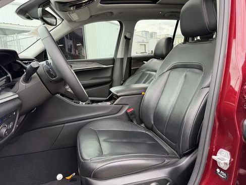 Used 2022 Jeep Grand Cherokee Limited 4xe image 15