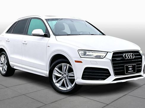 Used 2018 Audi Q3 2.0T Premium w/ Convenience Package image 2