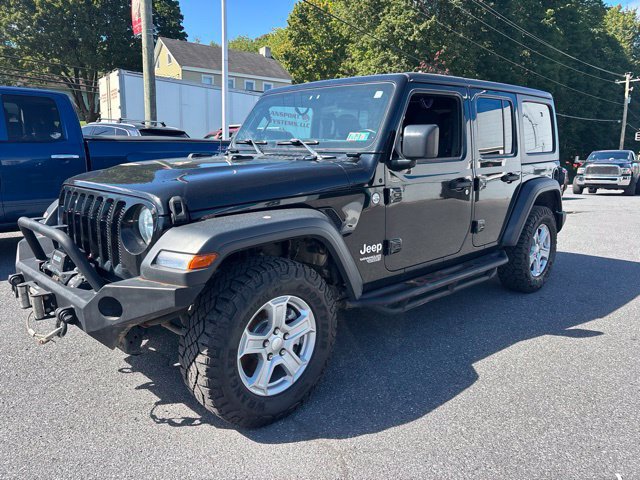 Used 2021 Jeep Wrangler Unlimited Sport AWD/4WD image 3