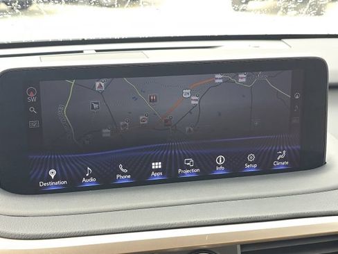Used 2021 Lexus RX 350L FWD w/ Premium Package image 28