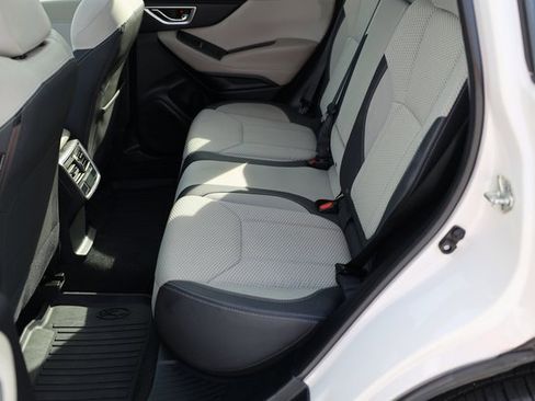 Used 2019 Subaru Forester Premium w/ All-Weather Package image 39