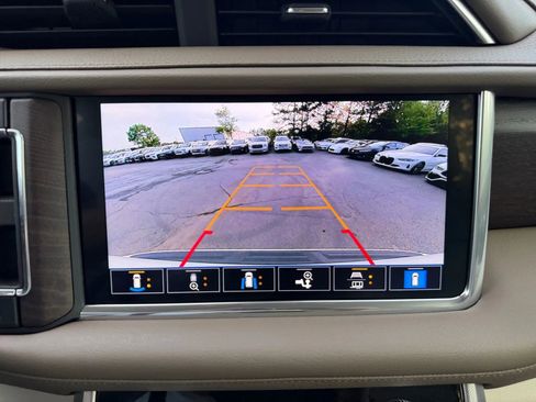 Used 2021 GMC Yukon Denali AWD/4WD image 39