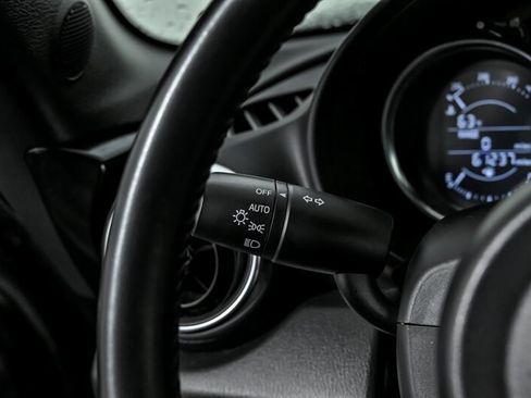 Used 2016 MAZDA MX-5 Miata Grand Touring image 26