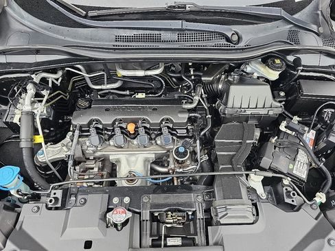 Used 2022 Honda HR-V EX-L image 9