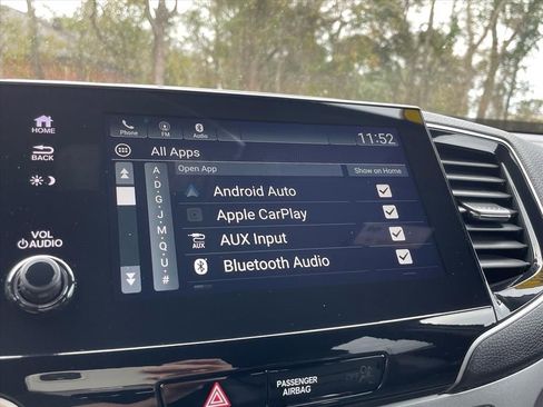 Used 2023 Honda Passport EX-L image 9