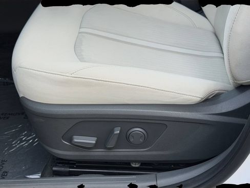Used 2024 Hyundai Sonata SEL FWD image 16