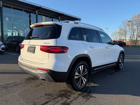 New 2026 Mercedes-Benz GLB 250 4MATIC image 7