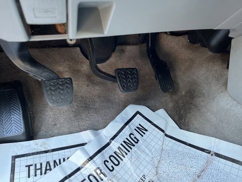 Used 2005 Toyota Tacoma 2WD Regular Cab image 13