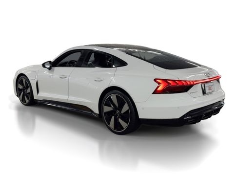 Used 2023 Audi e-tron GT Prestige w/ Prestige Package image 3