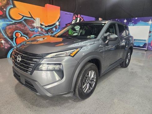 Used 2024 Nissan Rogue S AWD/4WD image 1