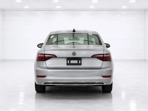 Used 2019 Volkswagen Jetta SEL FWD image 4