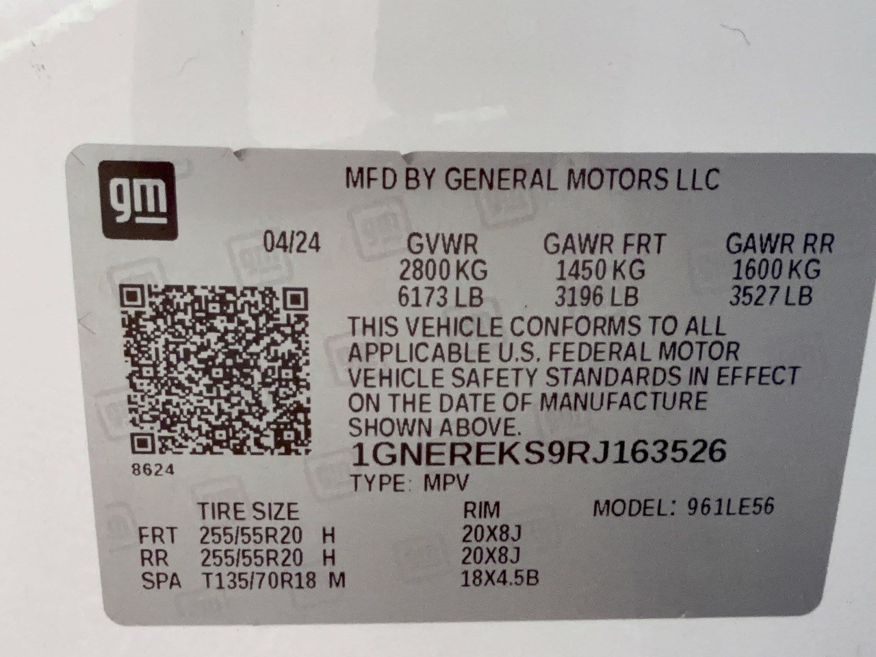 Used 2024 Chevrolet Traverse LS w/ Midnight/Sport Edition FWD image 32