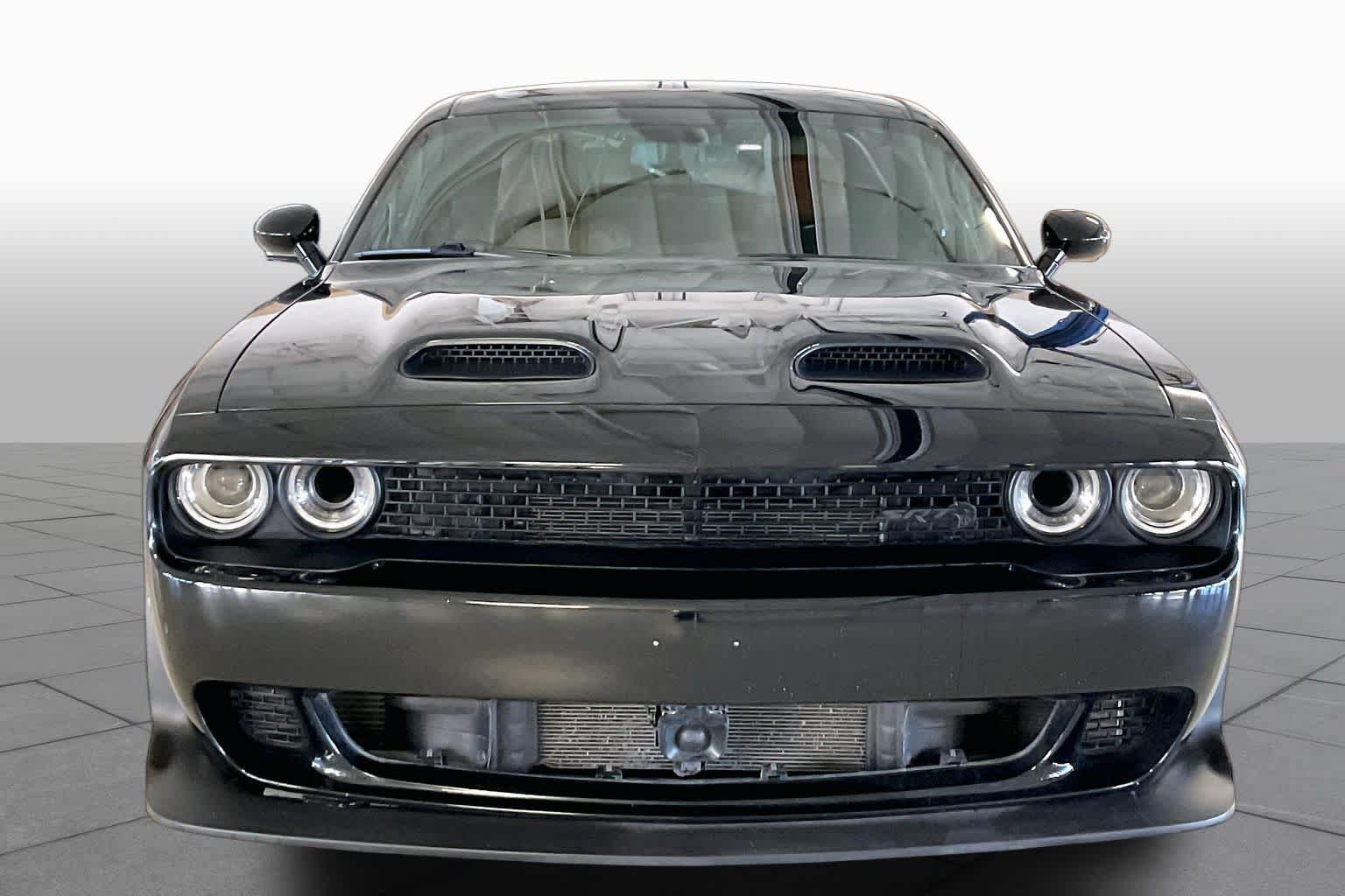 Used 2023 Dodge Challenger SRT Hellcat RWD image 5