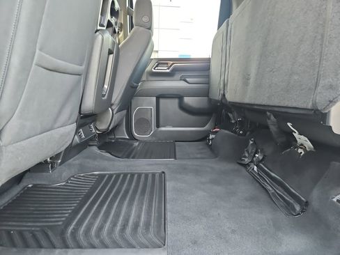 Used 2024 Chevrolet Silverado 2500 LT image 29