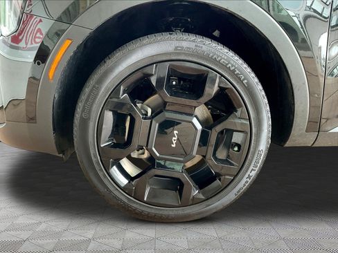 Used 2024 Kia Sorento SX AWD/4WD image 32