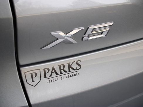 Used 2024 BMW X5 xDrive40i w/ Premium Package image 36