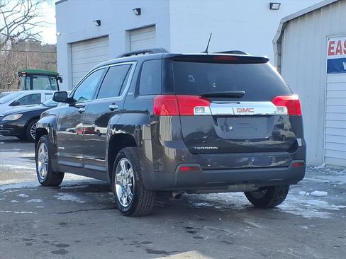 Used 2013 GMC Terrain SLE w/ Chrome Package image 3