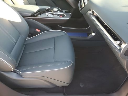 New 2026 Cadillac Lyriq Signature Luxury image 16