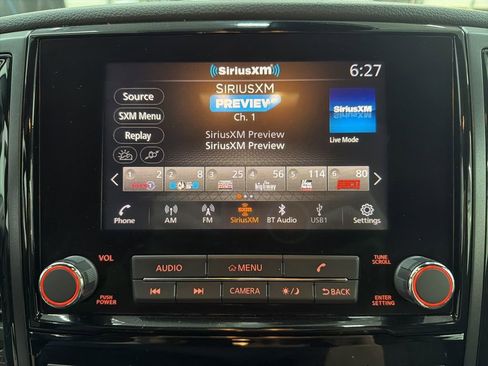 Used 2023 Nissan Titan SV w/ SV Convenience Package image 36