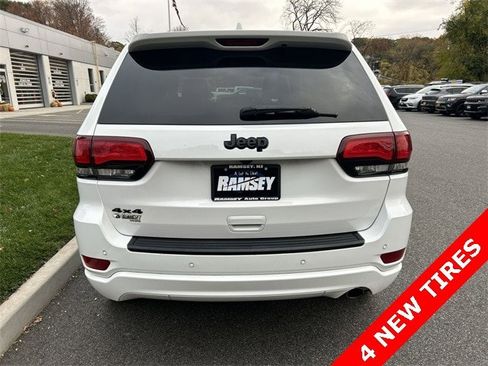 Certified 2021 Jeep Grand Cherokee Laredo X image 7