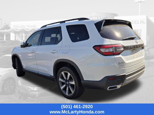 Used 2025 Honda Pilot Elite image 4