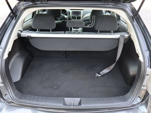 Used 2010 Subaru Impreza 2.5i AWD/4WD image 14