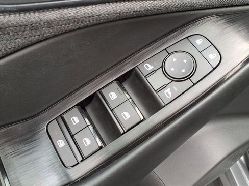 Certified 2023 Nissan Rogue S image 11