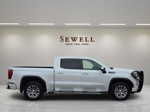 Used 2023 GMC Sierra 1500 Denali w/ Technology Package AWD/4WD image 6