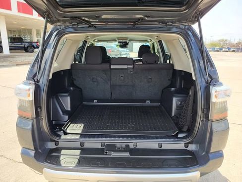 Used 2024 Toyota 4Runner TRD Off-Road image 21