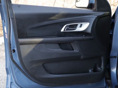 Used 2012 Chevrolet Equinox LT w/ Driver Convenience Package image 21