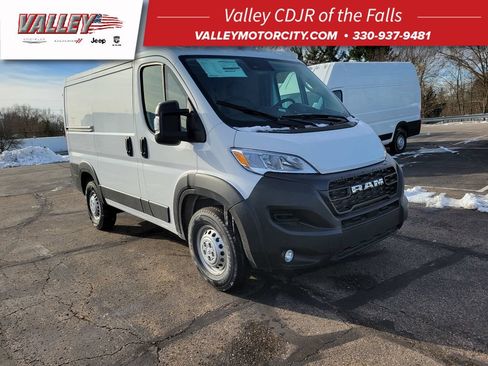New 2025 RAM ProMaster 1500 w/ Convenience Group FWD image 1