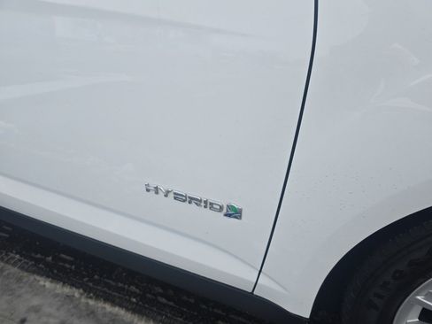 Used 2013 Ford C-MAX SE image 26