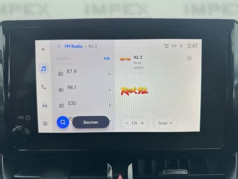 Used 2025 Toyota Corolla LE image 15