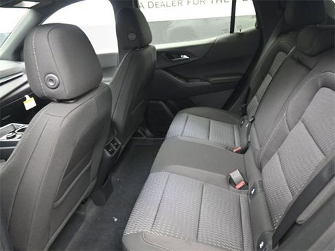 New 2026 Chevrolet Equinox LT w/ Midnight Edition image 9