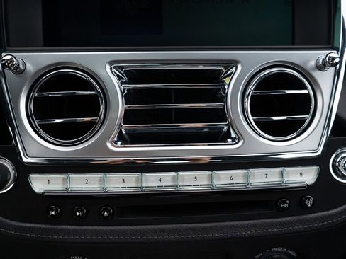 Certified 2017 Rolls-Royce Ghost image 38